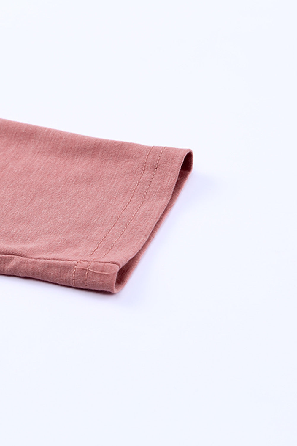 Rosa gestreiftes Langarm-Minikleid mit Leopardenmuster