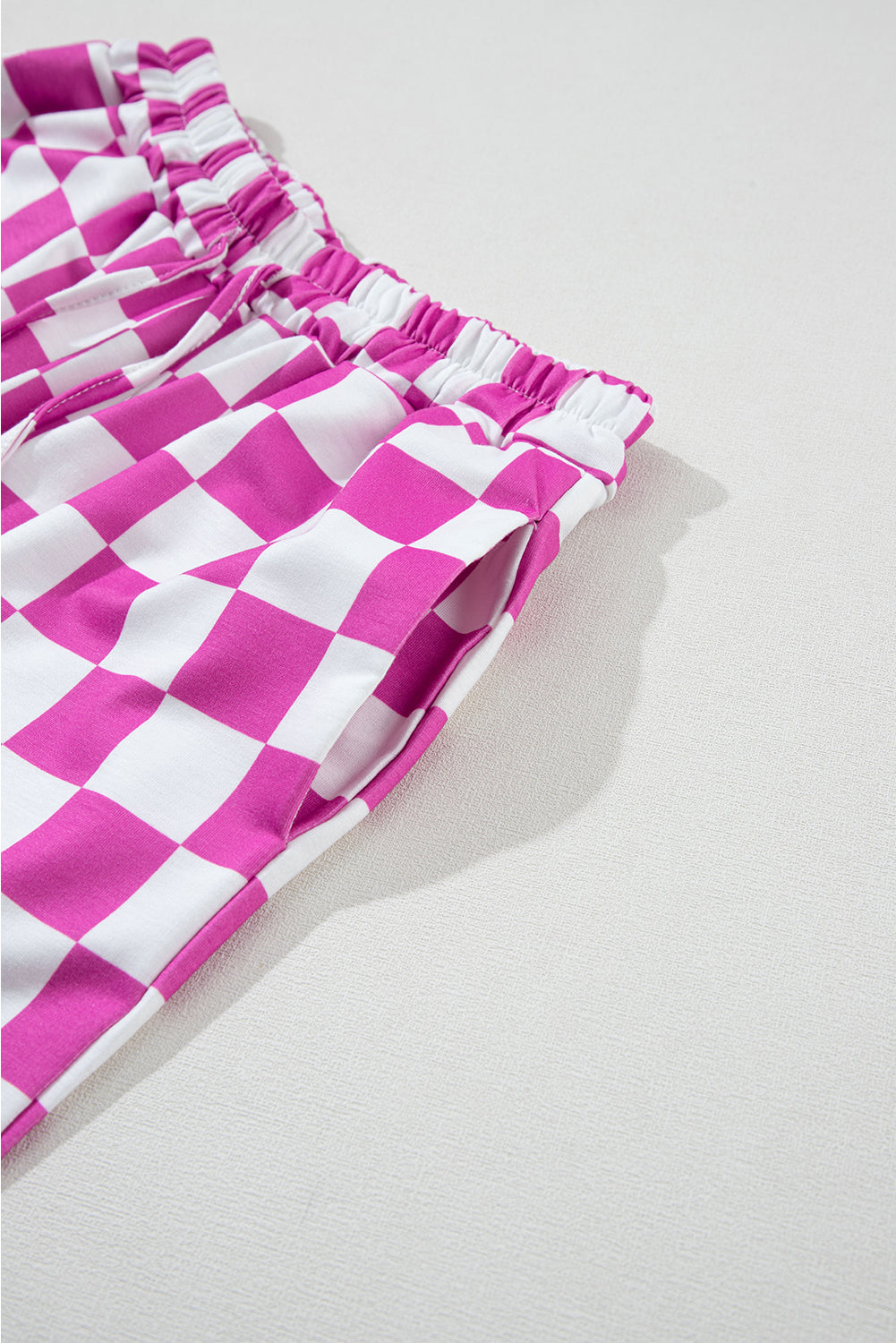 Hellrosa Lounge-Set mit T-Shirt und Hose mit „Be Mine“-Print