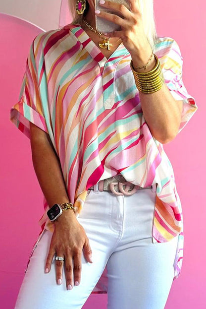 Mehrfarbige Bluse mit abstraktem Print und kurzen Ärmeln