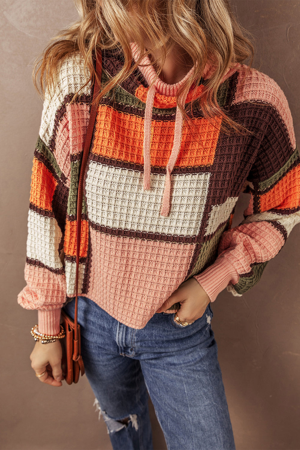 Oranger Rollkragenpullover mit Waffelstrick und Kordelzug in Farbblock-Optik