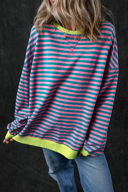 Übergroßes Pullover-Sweatshirt mit Kontrastbesatz und grünen Streifen