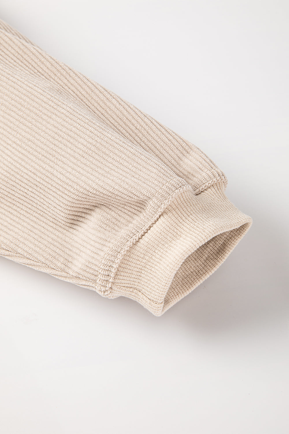 Rauchgraues Oversize-Sweatshirt aus geripptem Cord