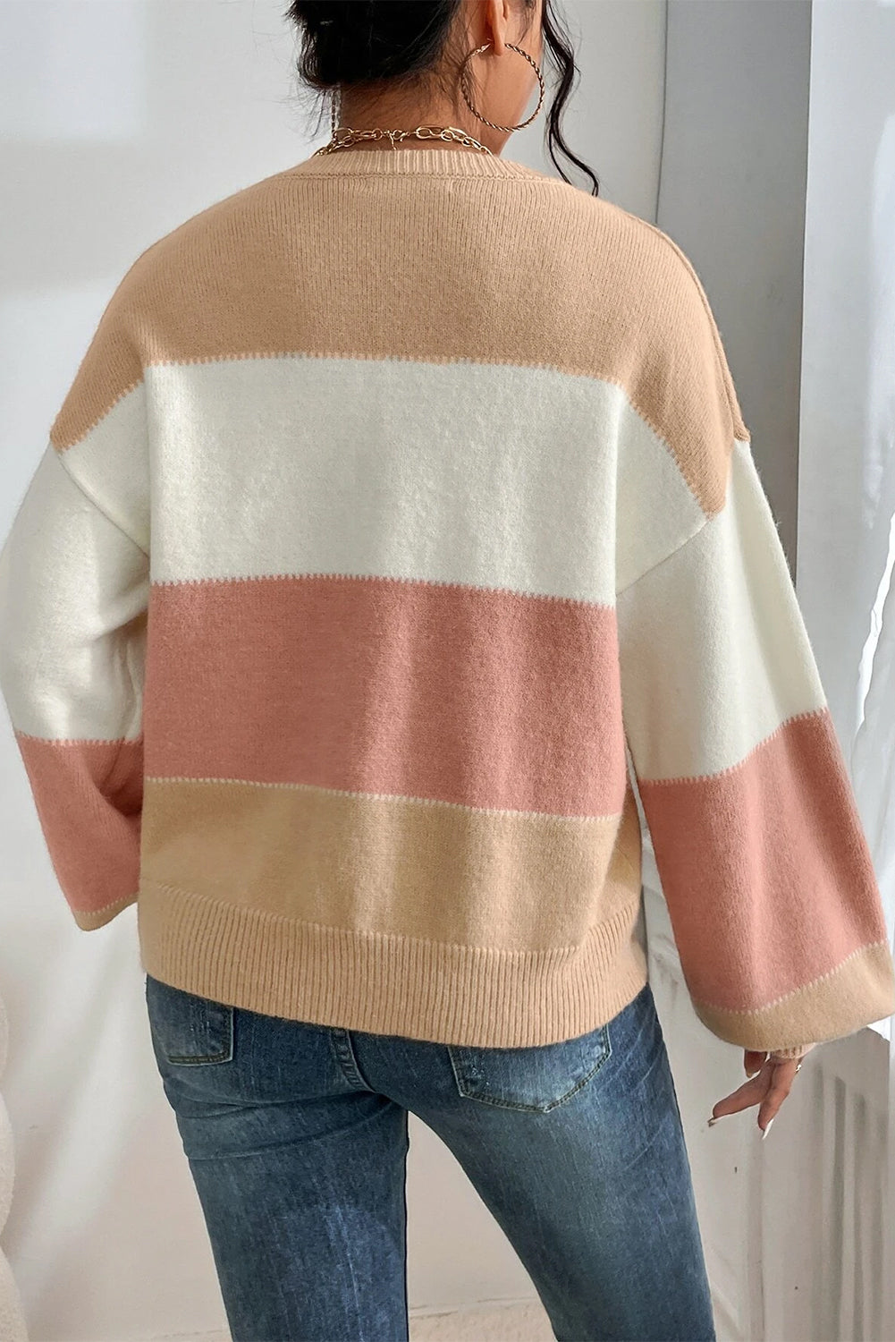Altrosa Pullover mit Farbblock-Laternenärmeln und überschnittener Schulter