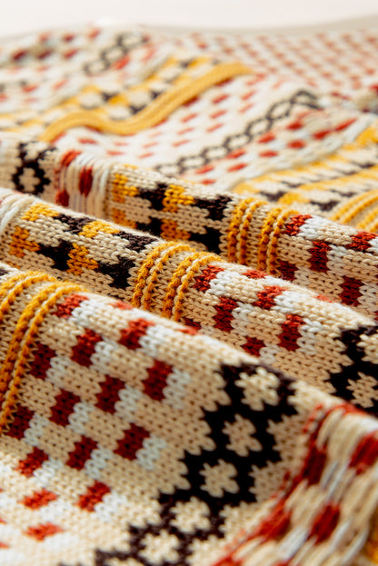 Khakifarbene, kurze Strickjacke mit V-Ausschnitt und Knöpfen