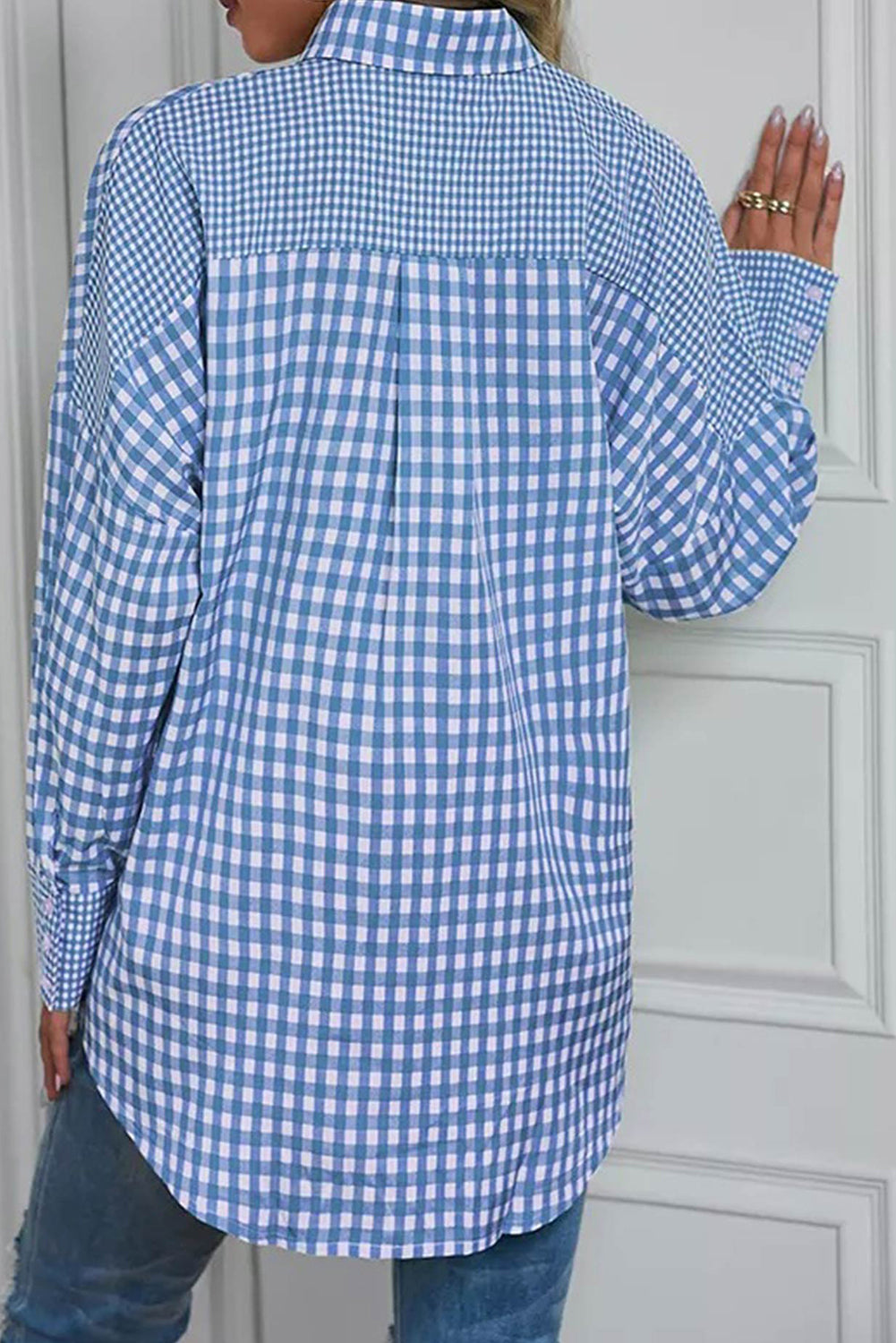 Himmelblaues, gestreiftes, kariertes Patchwork-Langarmhemd mit Knopfleiste