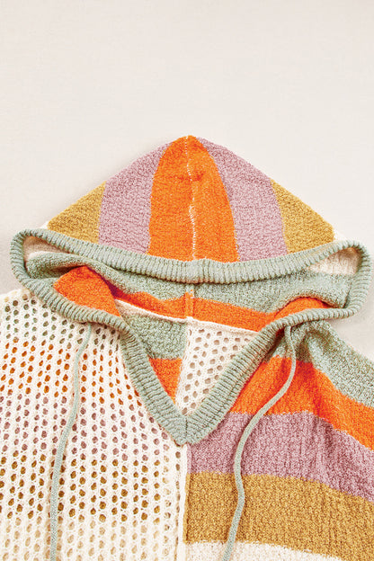 Beigefarbener Oversize-Kapuzenpullover mit Farbblockdesign und V-Ausschnitt