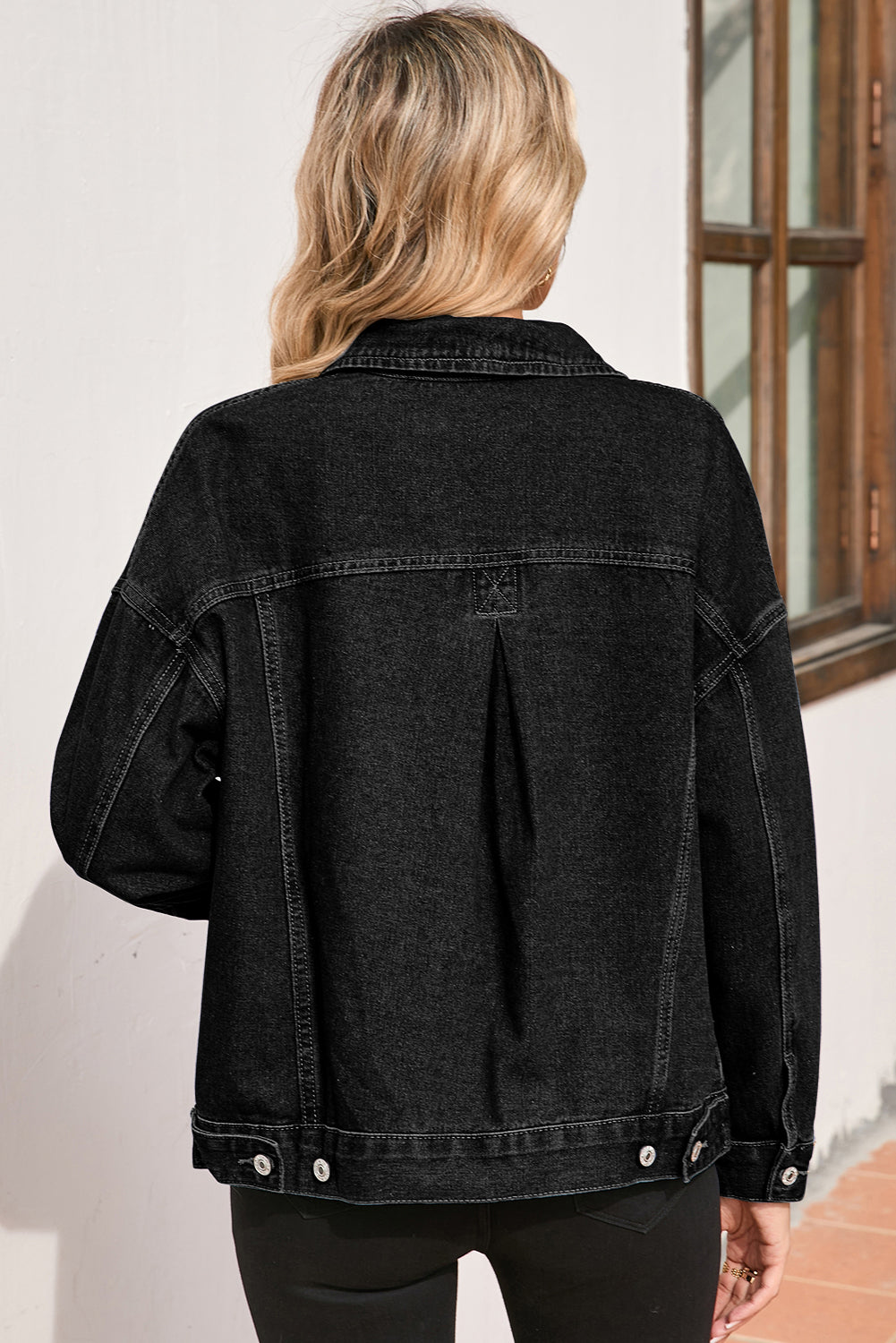 Schwarze, verwaschene Oversize-Jeansjacke mit Taschen