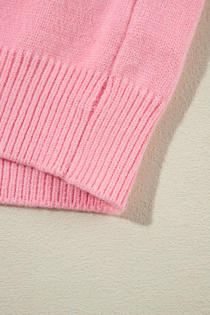 Gestrickter Pullover mit gekerbtem Kragen und Pfirsichblüten-Detail