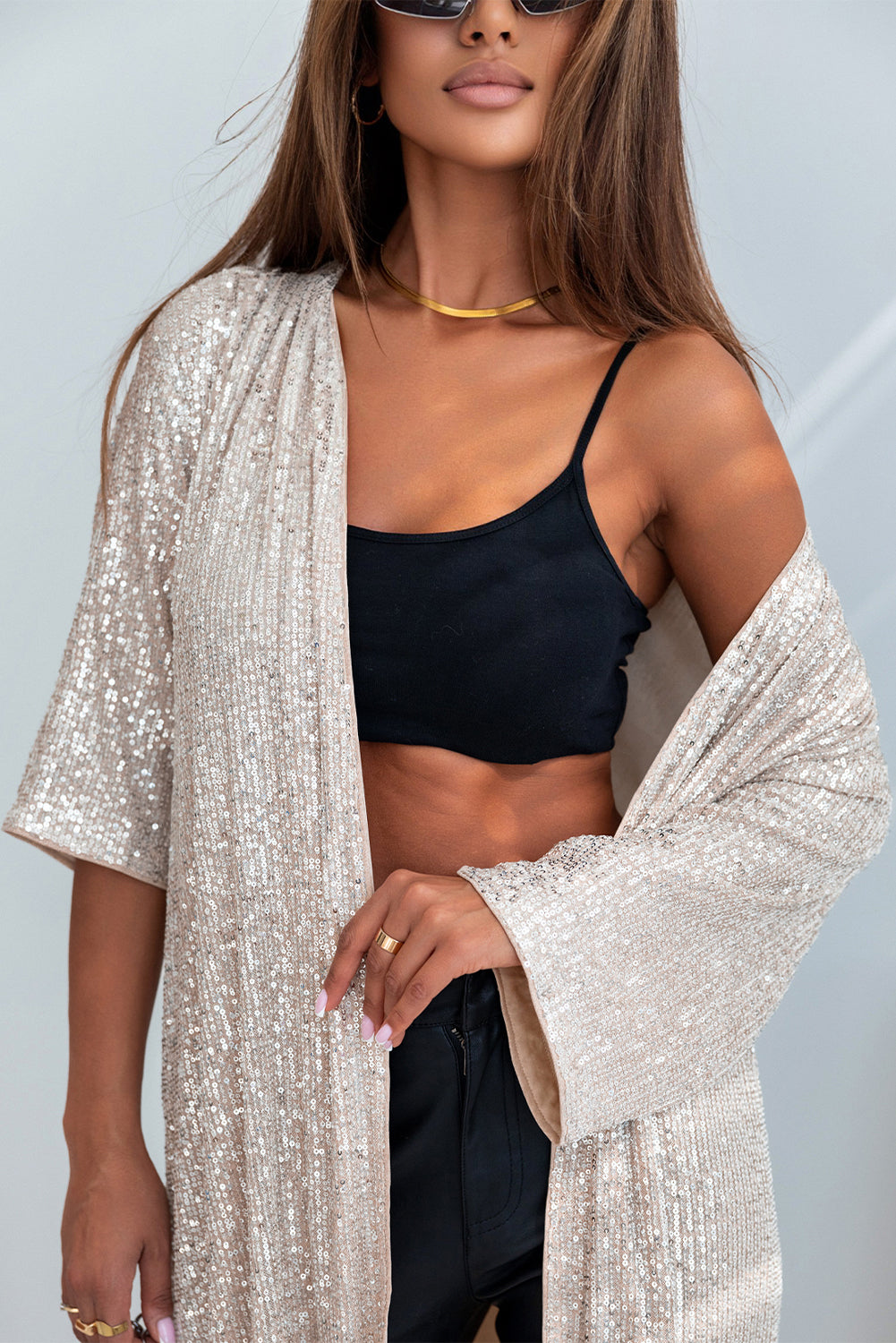 Aprikosenfarbener Kimono mit Pailletten und 3/4-Ärmeln und offener Vorderseite