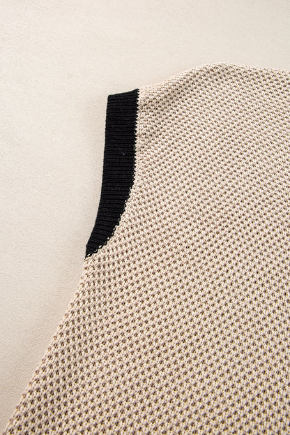 Helles französisches beiges Pullover-Oberteil mit Rundhalsausschnitt und Fledermausärmeln und Kontrastbesatz