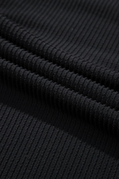 Schwarzes Shacket mit Kordel und aufgesetzter Brusttasche mit Pailletten