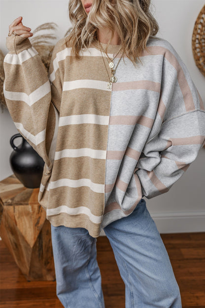Khakifarbener Oversize-Pullover mit Farbblockdesign und Streifen