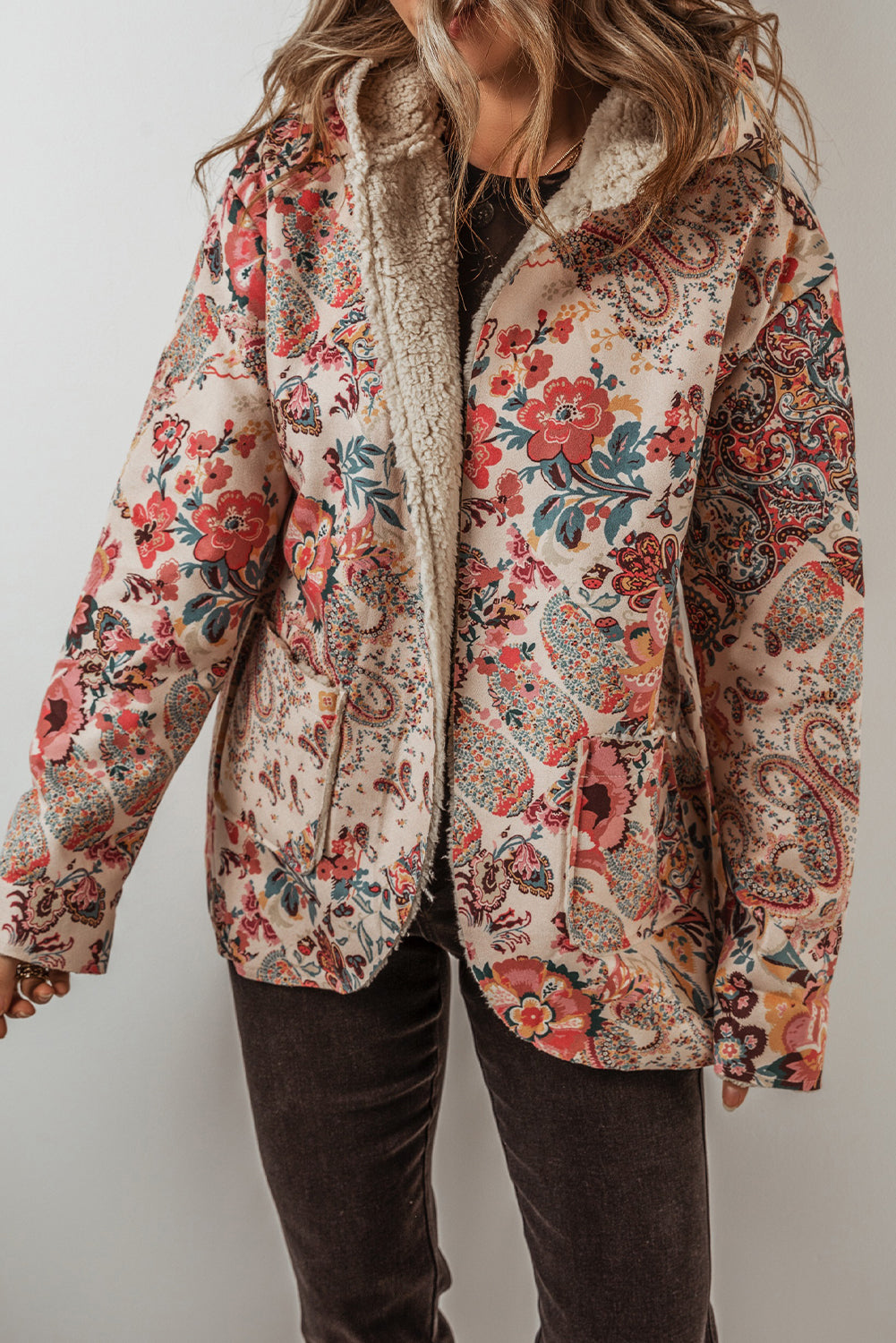 Beige Vintage Paisley Blumendruck Sherpa-gefütterte Kapuzenjacke