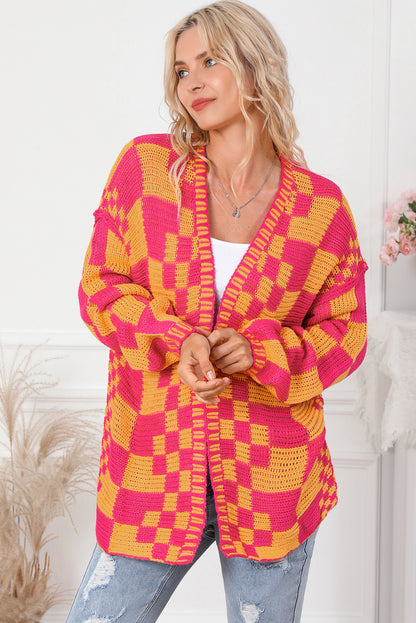 Mehrfarbige Strickjacke mit offenem Vorderteil und gemischtem Karomuster