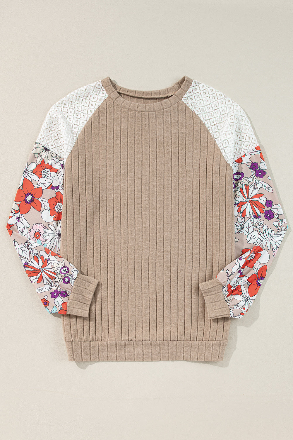 Langärmlige gerippte Bluse mit Patchwork-Muster und Blumenmuster