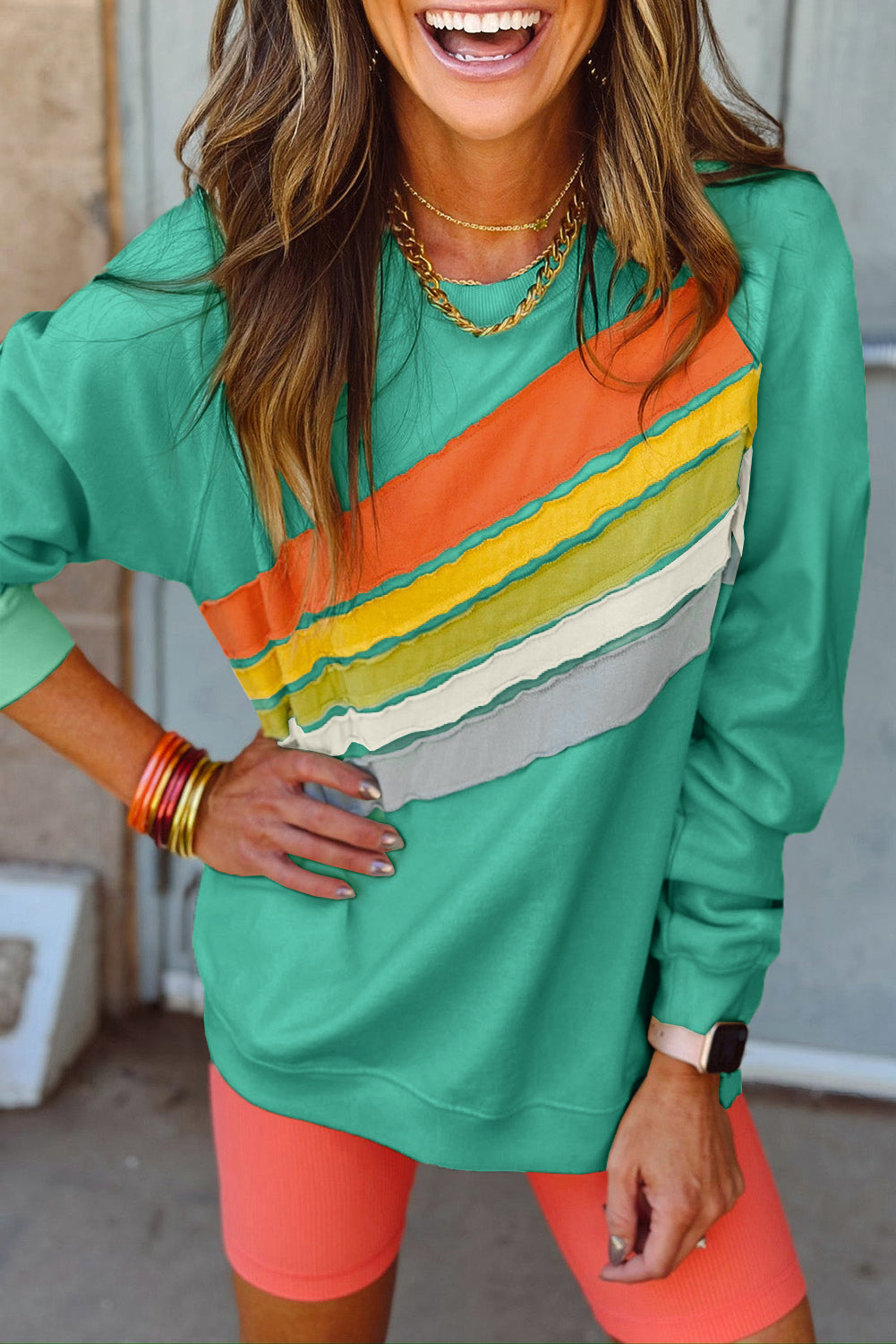 Mintgrünes Regenbogen-Farbblock-Sweatshirt mit Streifen