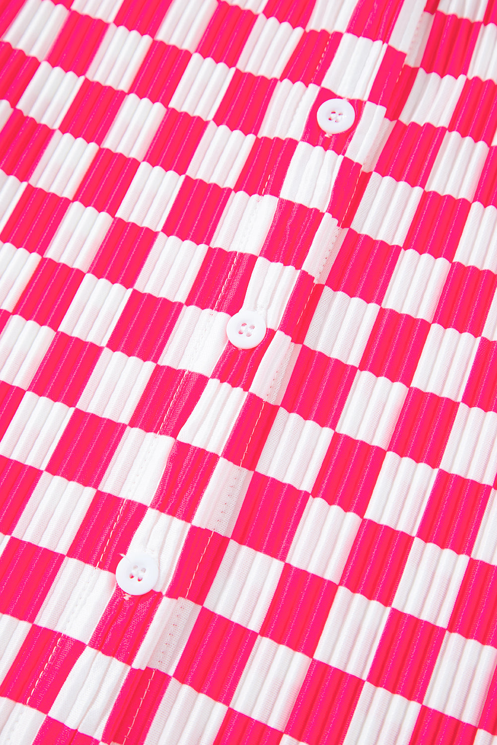 Rosa Pyjama-Set mit kariertem Hemd mit Knöpfen und hoch taillierter Hose