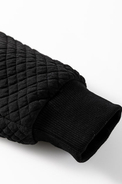 Schwarze gesteppte Kapuzenjacke mit Reißverschluss und Seitentaschen