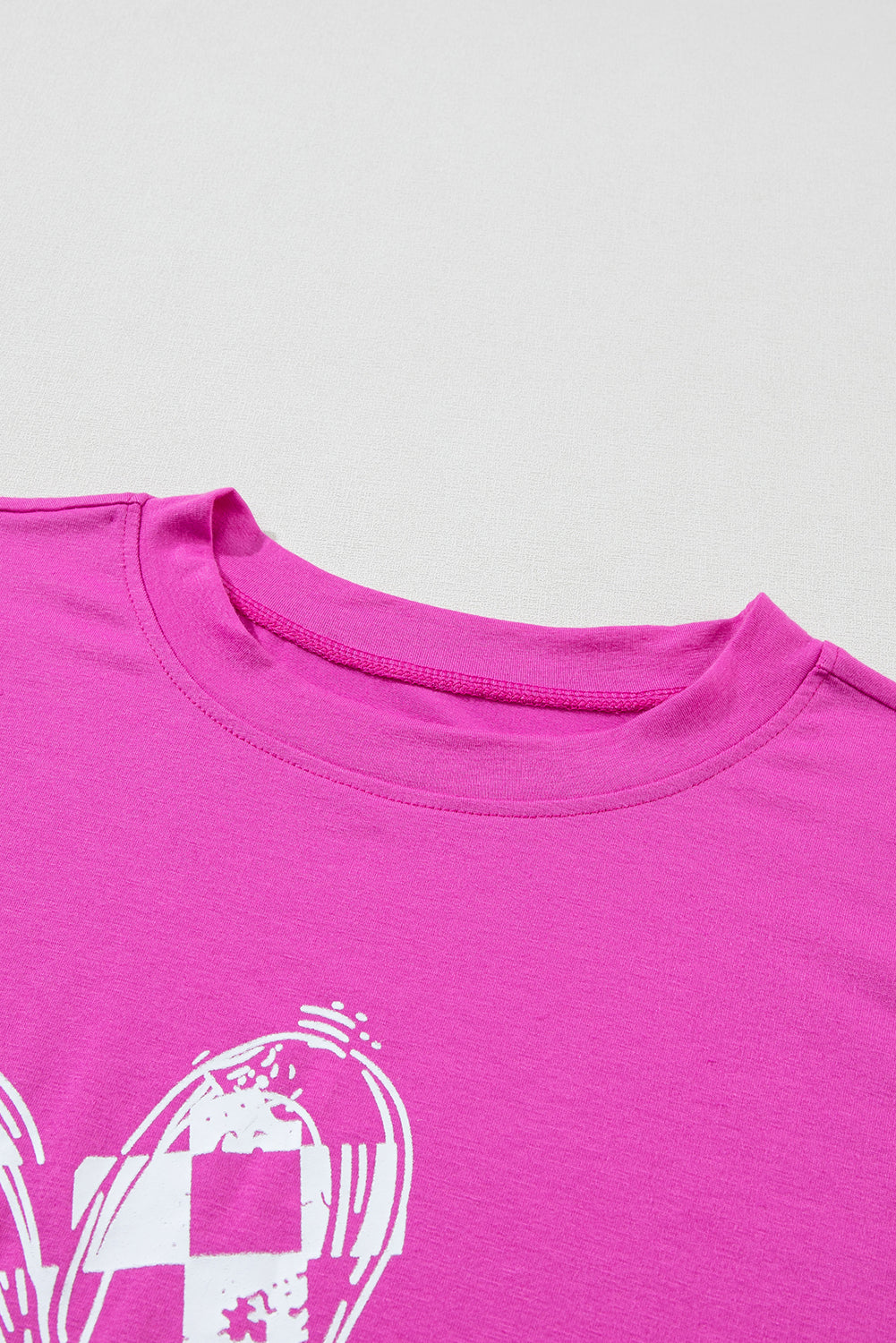 Hellrosa Lounge-Set mit T-Shirt und Hose mit „Be Mine“-Print