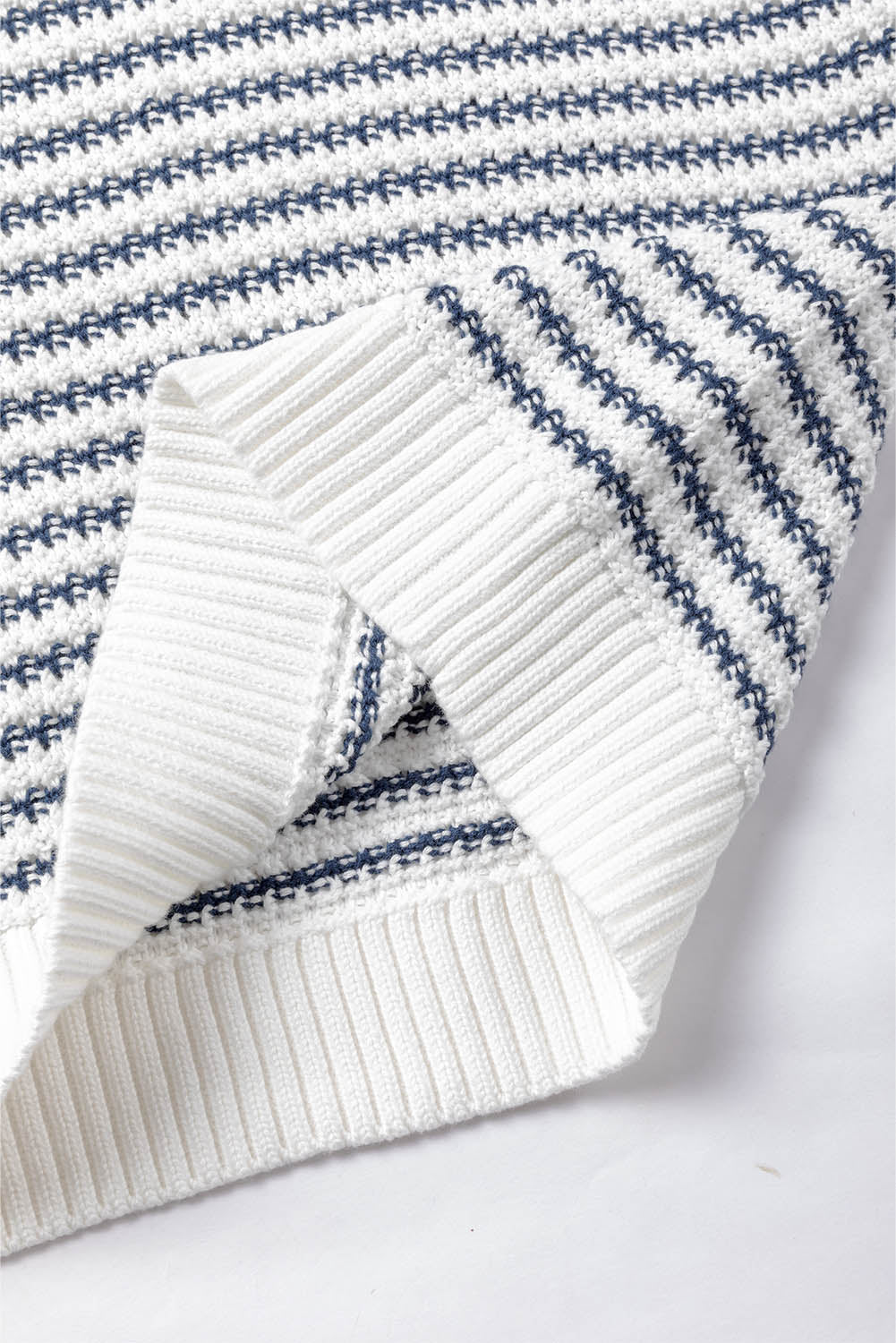 Blue Stripe Ribbed Trim Loose Fit Knitted Sweater Vest