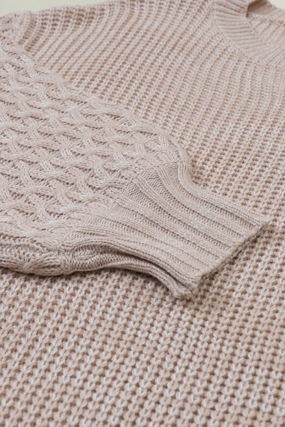 Pullover mit Zopfmuster und überschnittener Schulterpartie in Parchment