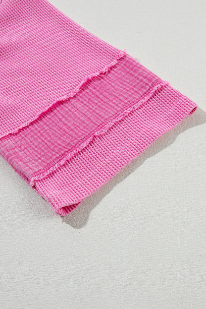 Übergroßes Oberteil mit Mineralwaschung und strukturierten Armreifen in leuchtendem Pink