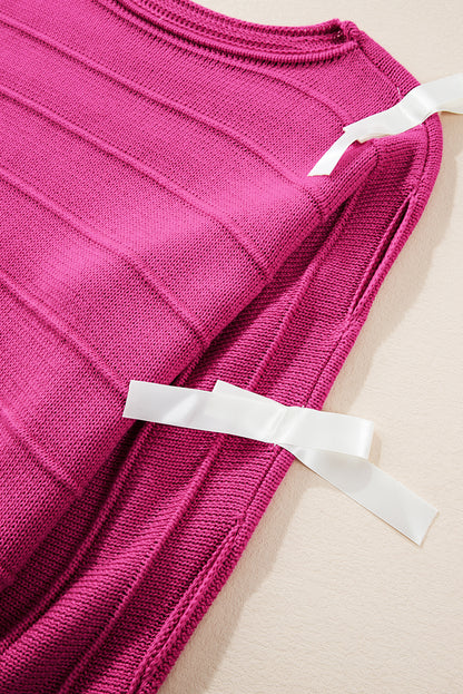 Rosaroter Pullover mit Schleife und Knoten, Rundhalsausschnitt und Cut-Out