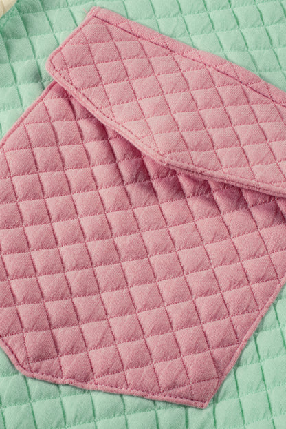 Grüne Steppjacke mit Patchwork-Patchwork-Klappentasche und Farbblock