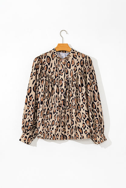 Helles französisches Beige, Oversize-Freizeithemd mit Ballonärmeln und Leopardenmuster
