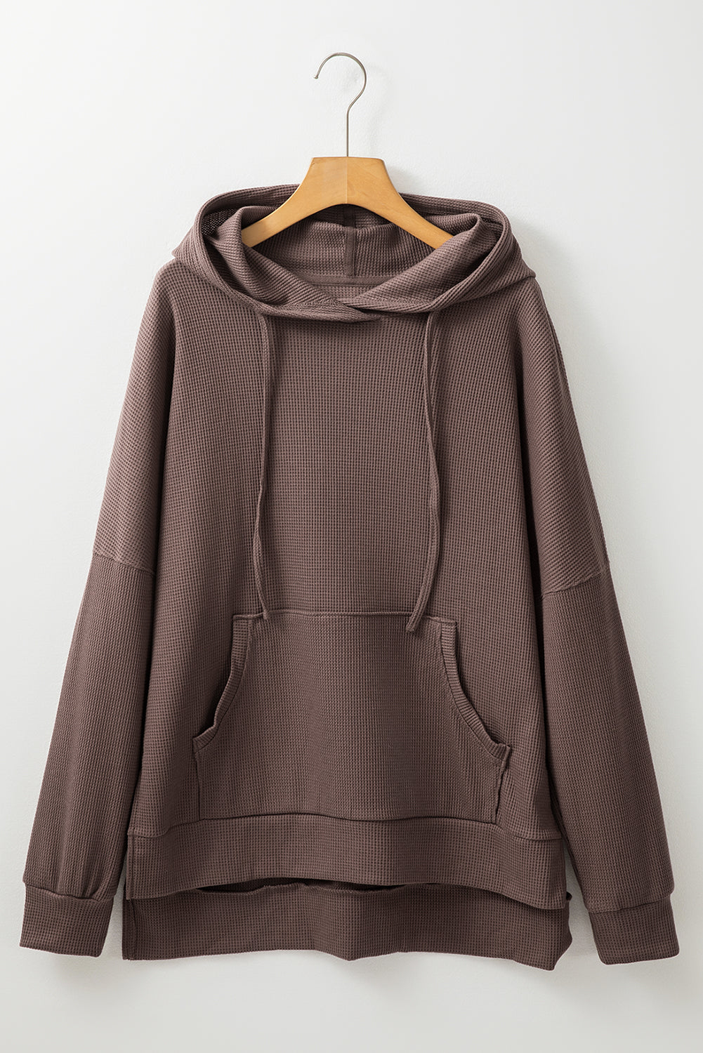 Kaffeefarbener, übergroßer Kapuzenpullover mit Waffelstrick und Fleecefutter