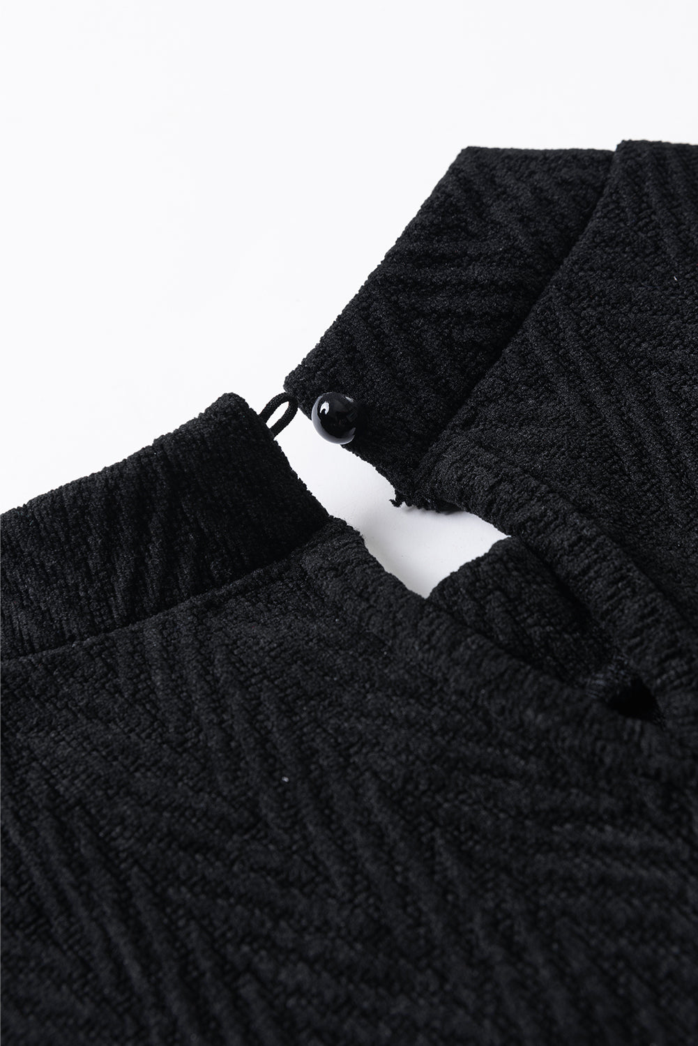 Schwarze Bluse mit Stehkragen und Puffärmeln