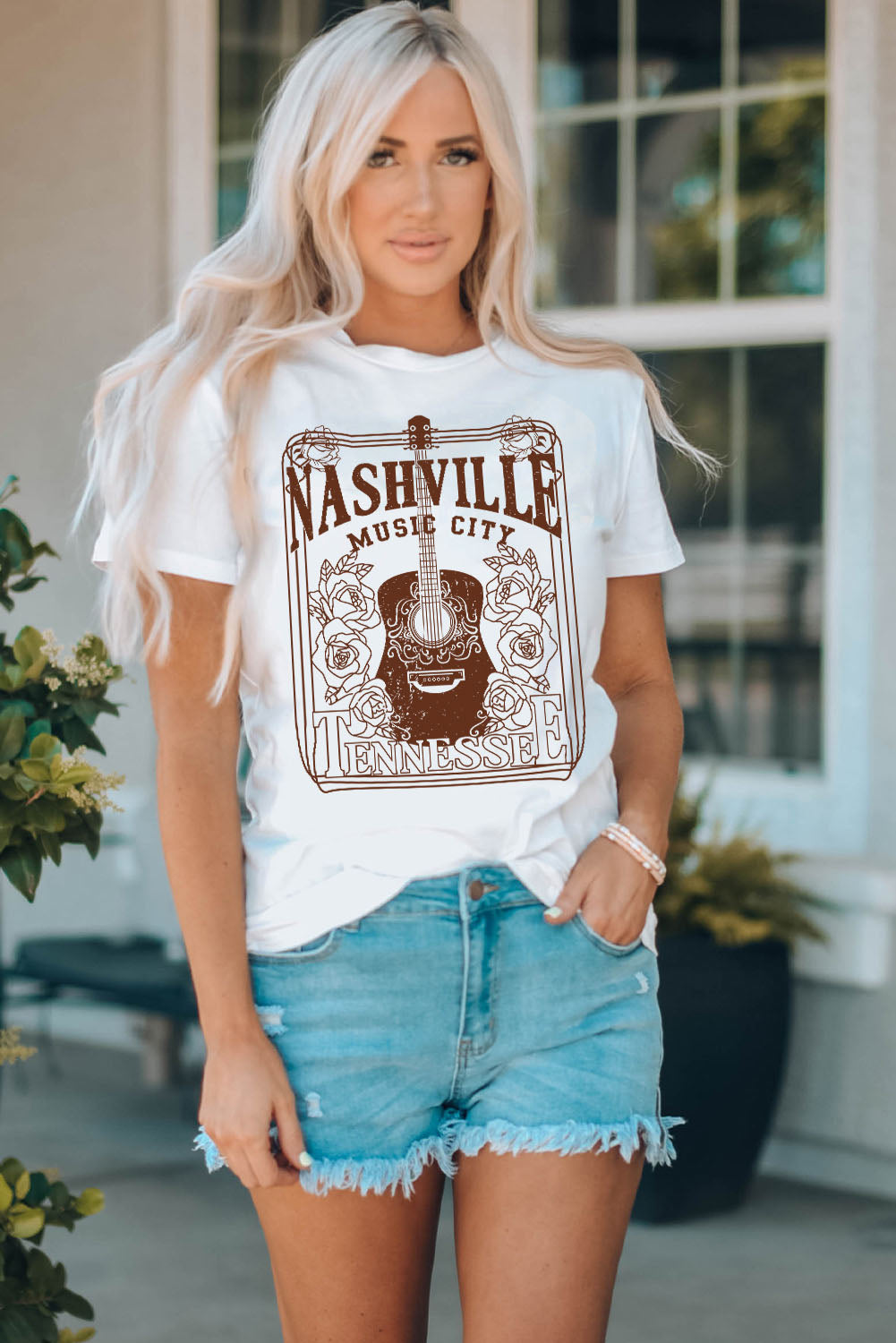Weißes T-Shirt mit Rundhalsausschnitt und Grafik „NASHVILLE MUSIC CITY“