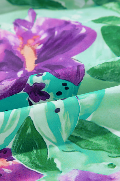 Grünes Boho-Minikleid mit Blumenmuster und halblangen Ärmeln, V-Ausschnitt und geraffter Taille