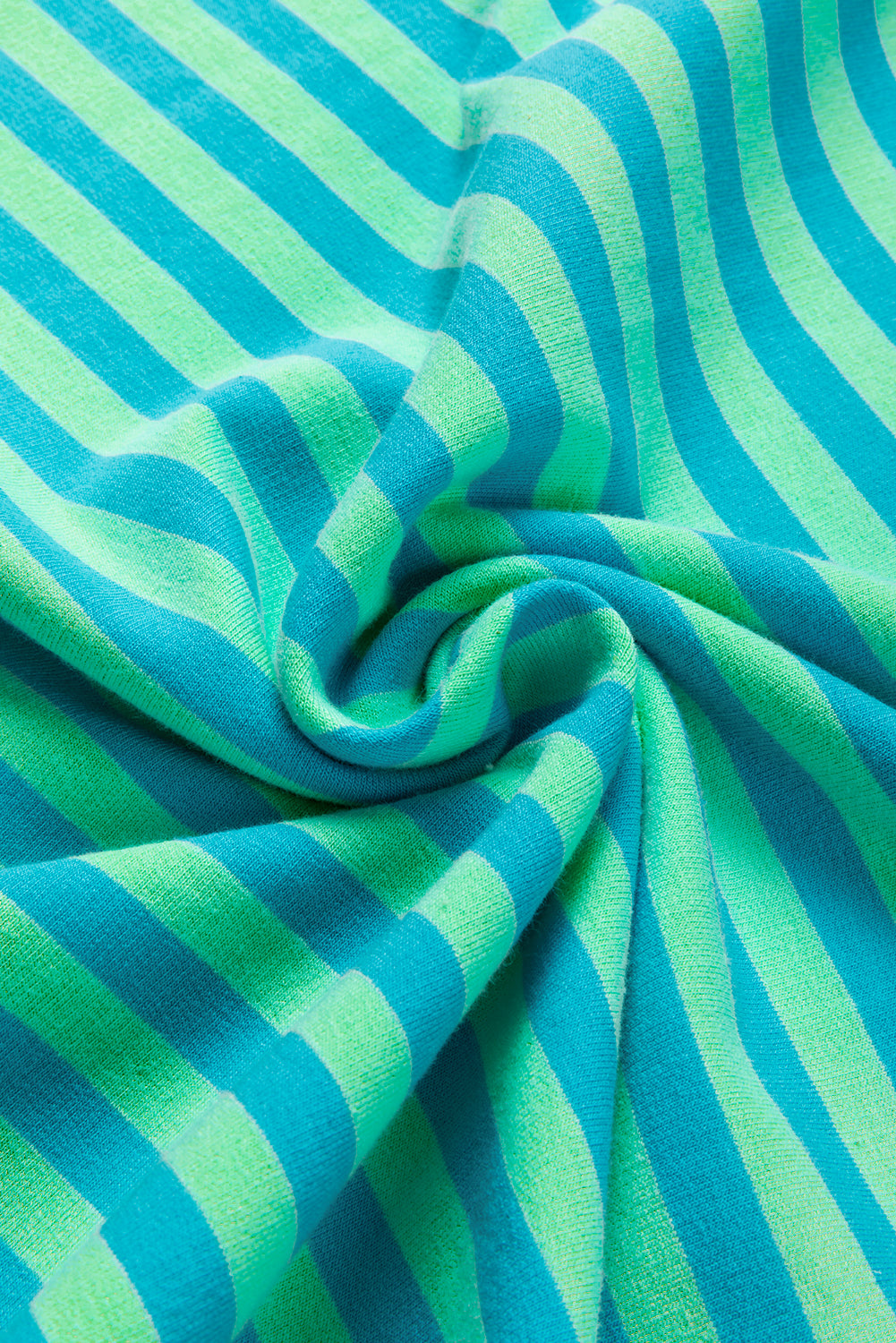 Übergroßes Pullover-Sweatshirt mit himmelblauen Streifen und Kontrastbesatz