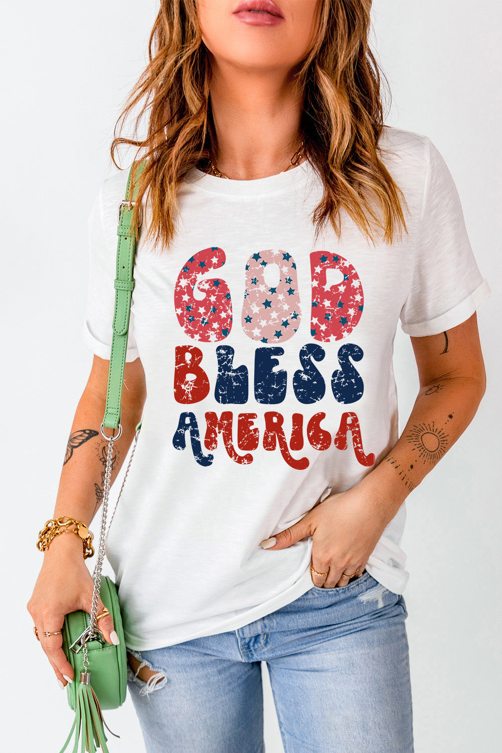 Weißes T-Shirt mit „God Bless America“-Grafik
