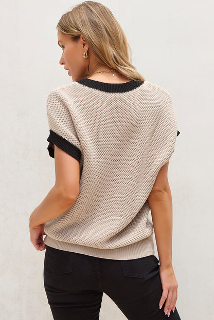 Helles französisches beiges Pullover-Oberteil mit Rundhalsausschnitt und Fledermausärmeln und Kontrastbesatz