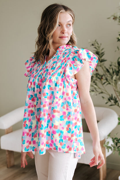 Himmelblaue Bluse mit geraffter Passe und abstraktem Print