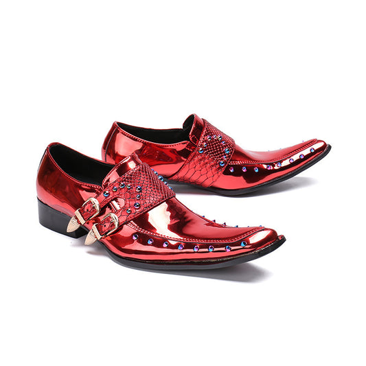 Korean Business Suit Leather Shoes: Men's Pointed Patent Leather Embossed Wine Red