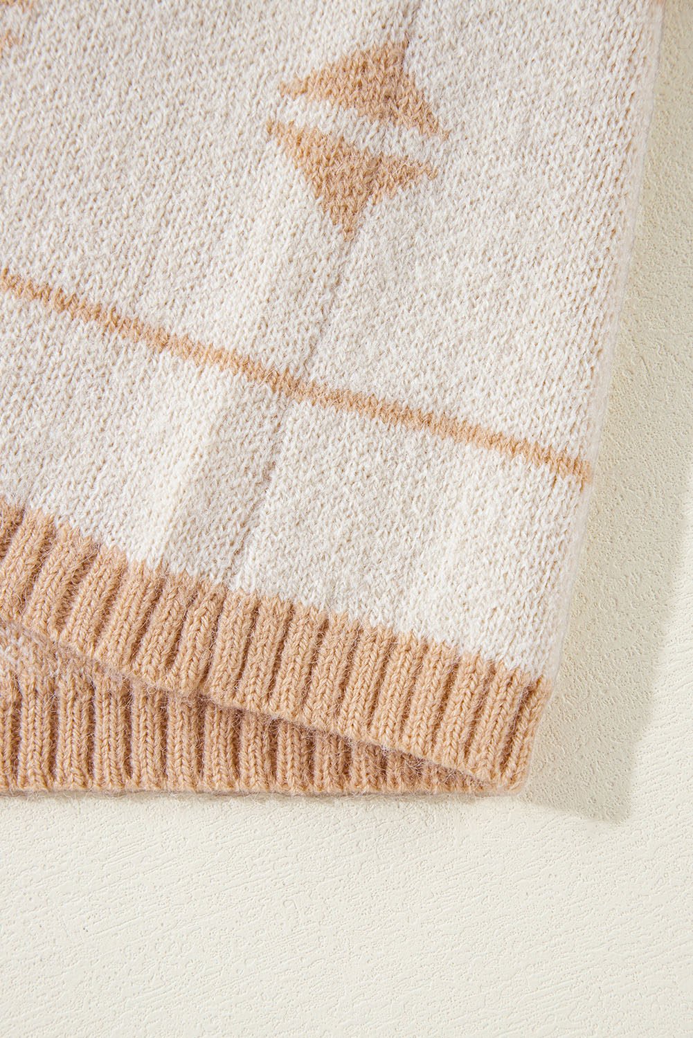 Apricot – Lockerer Pullover mit Western-Azteken-Print in Übergröße