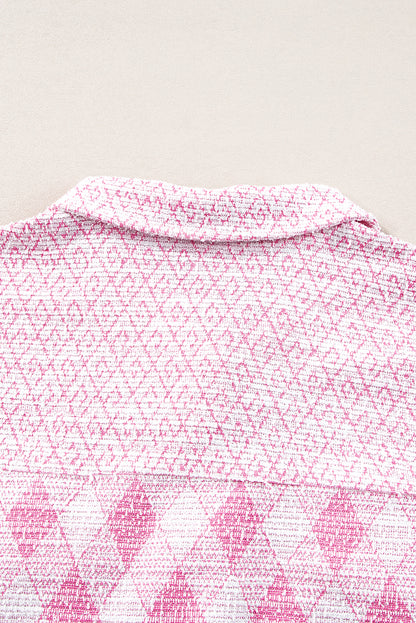 Delicacy – Strukturierte Hemdjacke mit Klappe und Tasche im geometrischen Muster