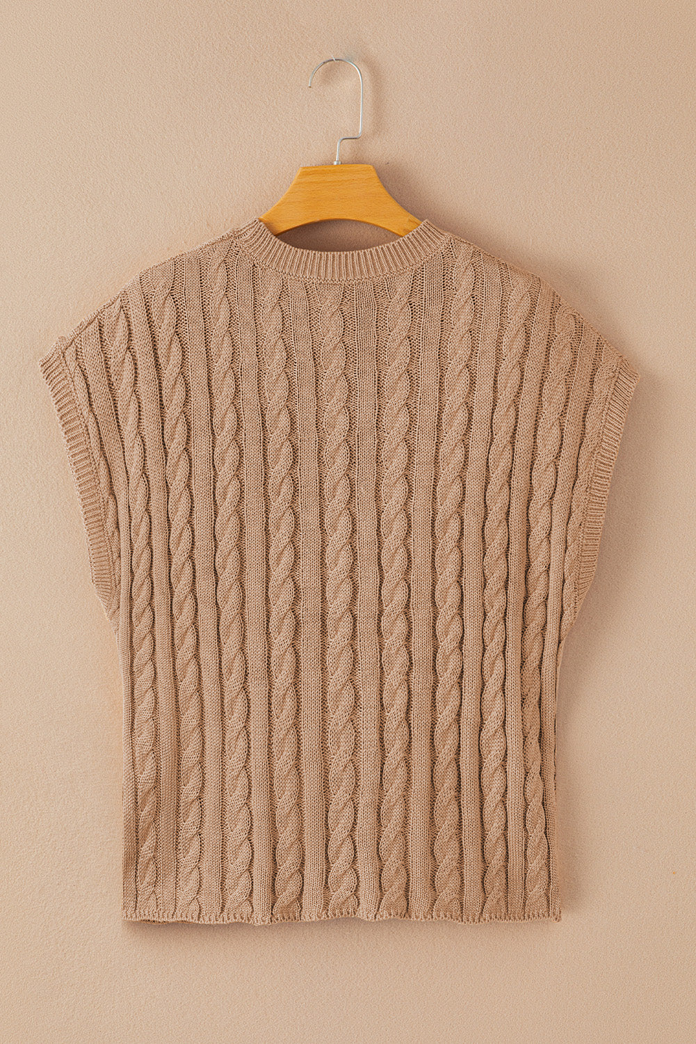 Hellbeiger, kurzärmliger Zopfmusterpullover mit Rundhalsausschnitt