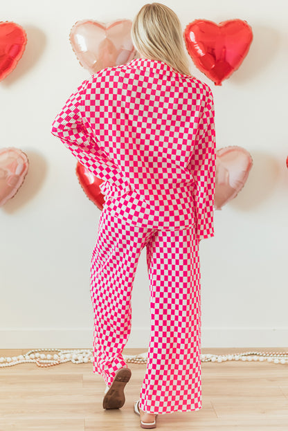 Rosa Pyjama-Set mit kariertem Hemd mit Knöpfen und hoch taillierter Hose