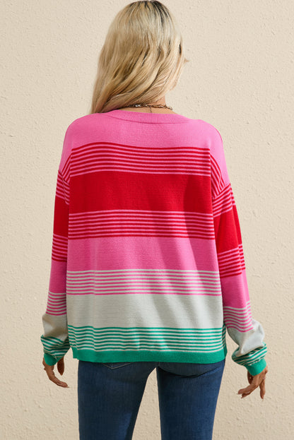 Rosa gestreifter Strickpullover mit aufgesetzten Taschen und überschnittener Schulter