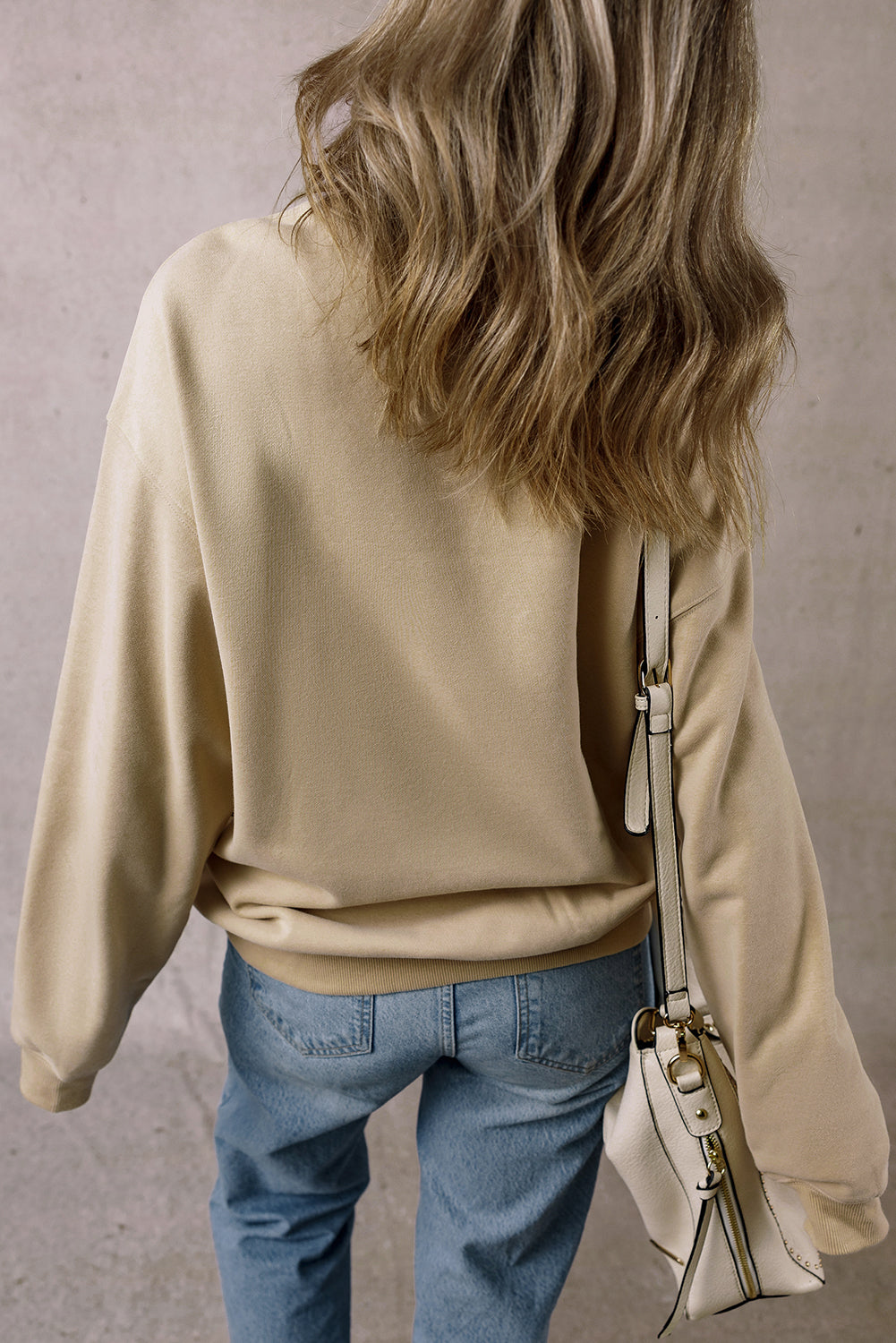 Parchment Solid Lockeres Fleece-Sweatshirt mit Rundhalsausschnitt