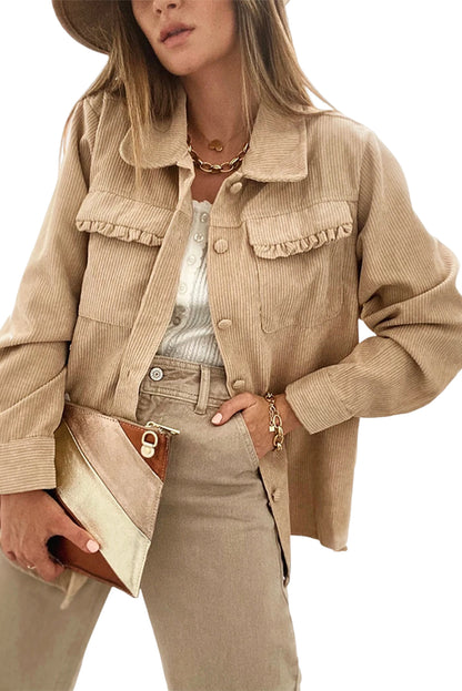 Helles französisches Beige, einfarbige Cord-Shacket mit Rüschen, Klapptasche und Knopfleiste