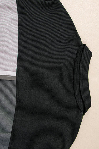 Graues Oversize-Sweatshirt mit geripptem Kragen und Farbblockdesign