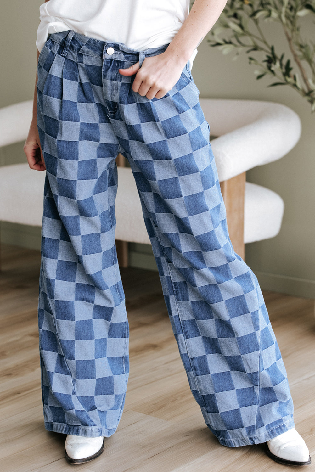 Abendblaue Jeans mit weitem Bein und Karomuster