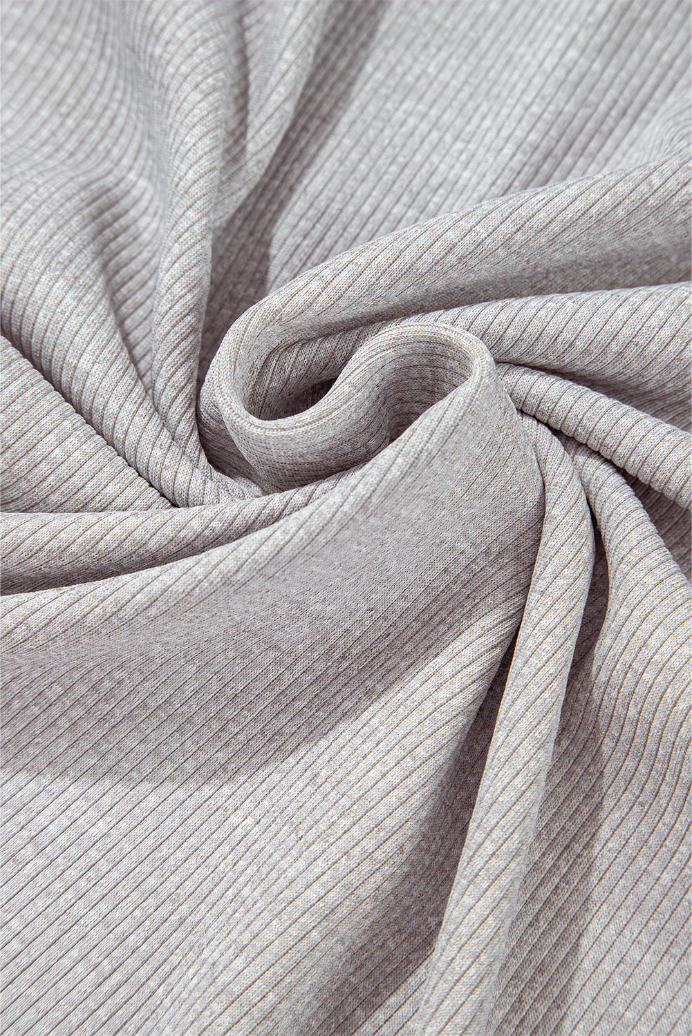 Graues Oversize-Sweatshirt mit geripptem Kragen und Farbblockdesign