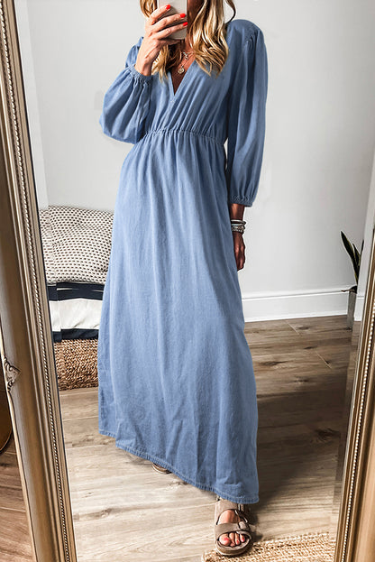 Myosotis Chambray Maxikleid mit tiefem V-Ausschnitt und Armbandärmeln