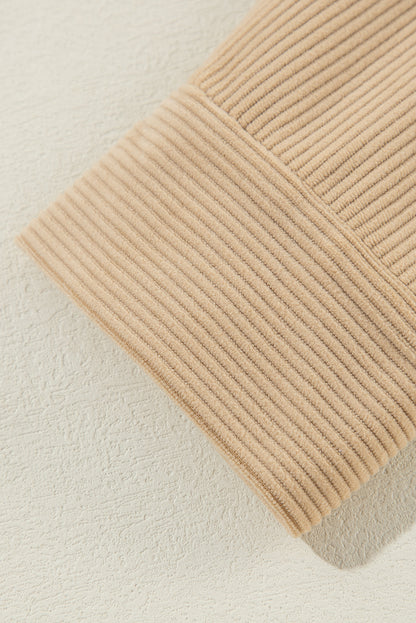 Helles französisches Beige, einfarbige Cord-Shacket mit Rüschen, Klapptasche und Knopfleiste